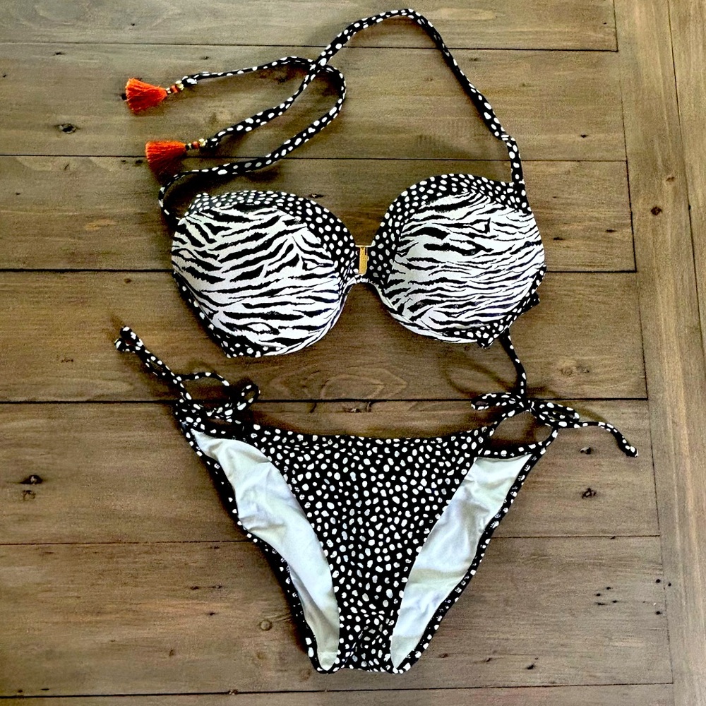 Victoria’s Secret Sexy Mix Pattern Bikini Set - size 34DD top and M bottom